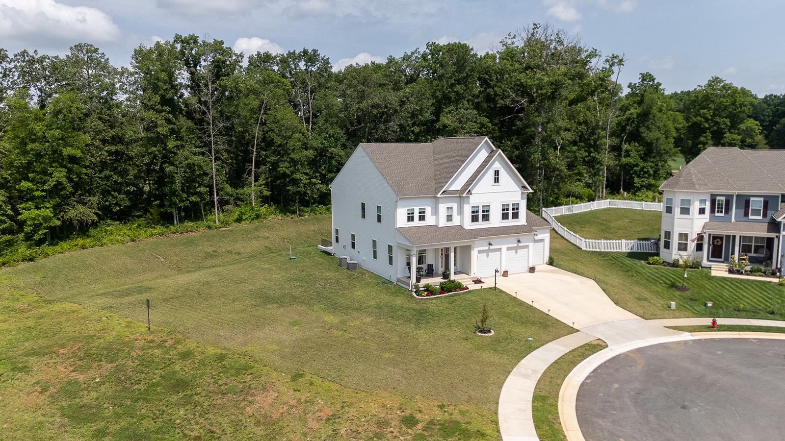 2375 HAWKSHILL DRIVE