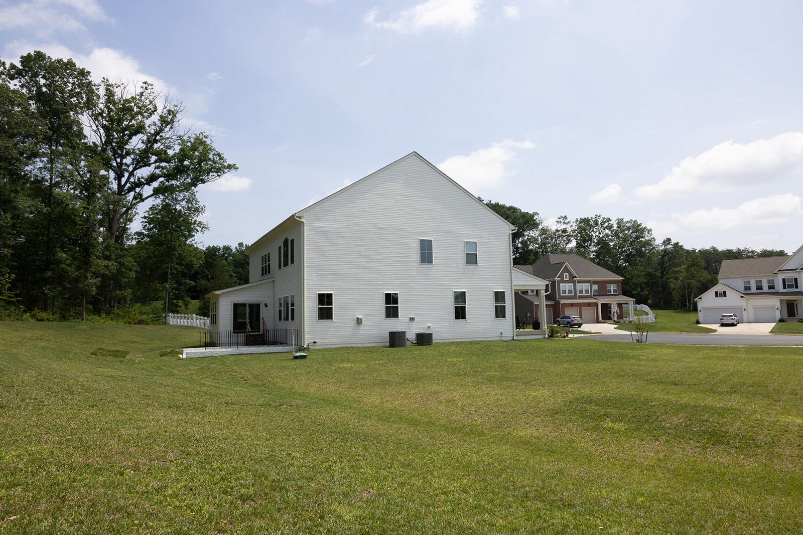 2375 HAWKSHILL DRIVE