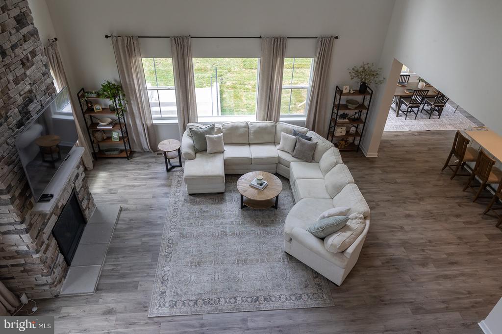 2375 HAWKSHILL DRIVE