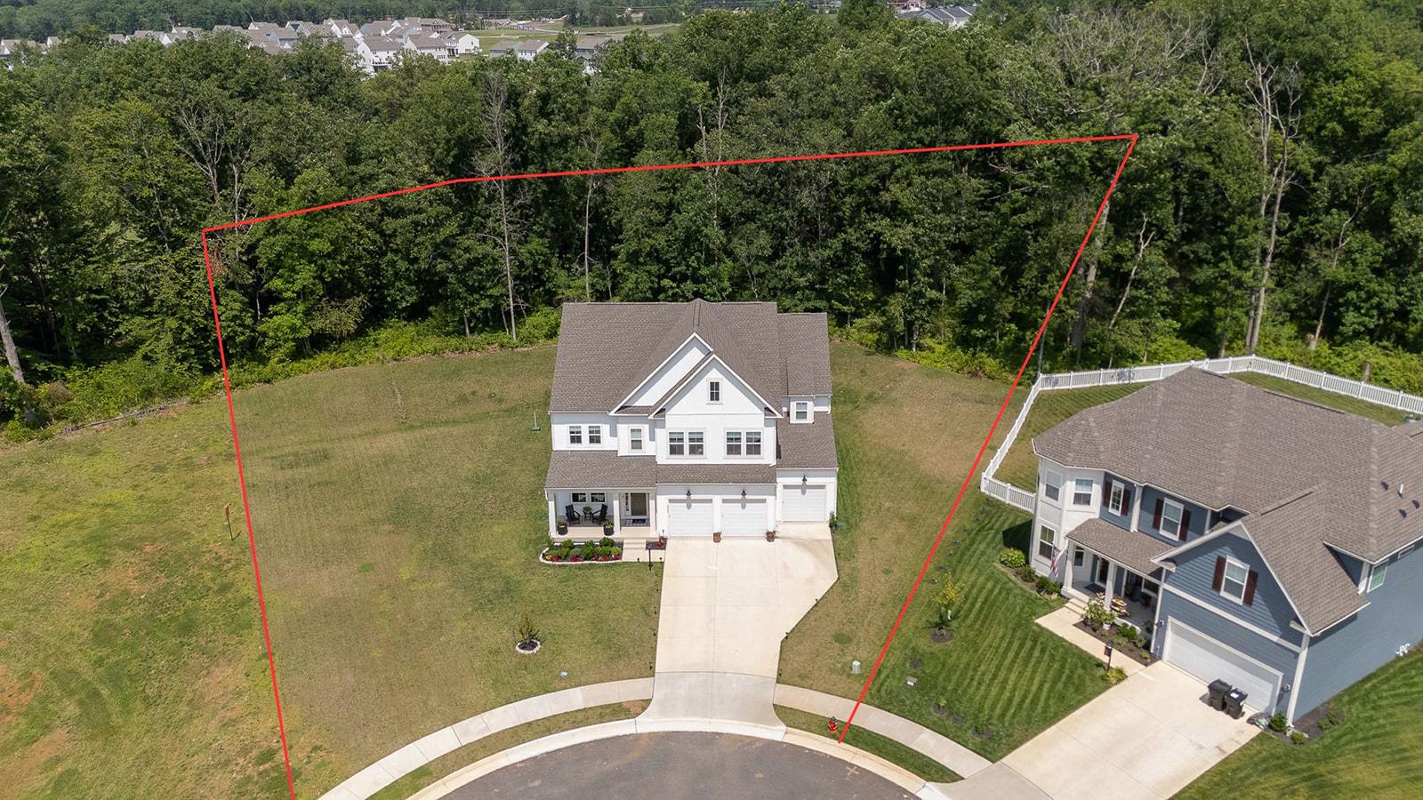 2375 HAWKSHILL DRIVE