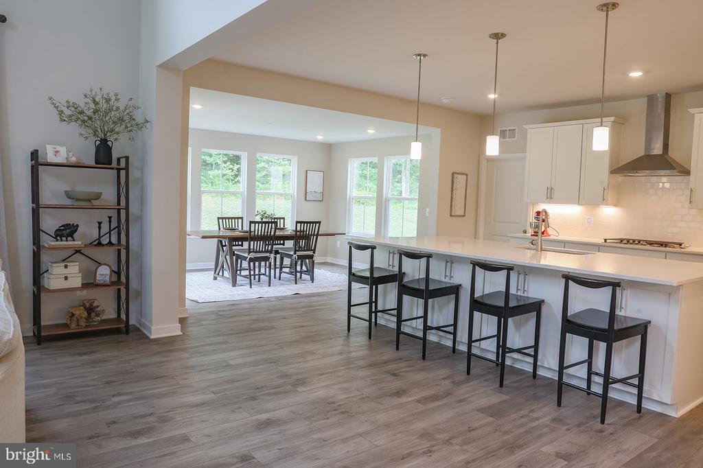 2375 HAWKSHILL DRIVE