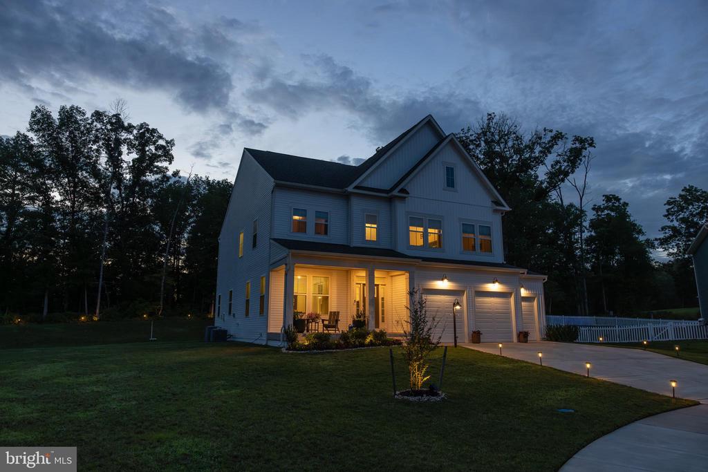 2375 HAWKSHILL DRIVE