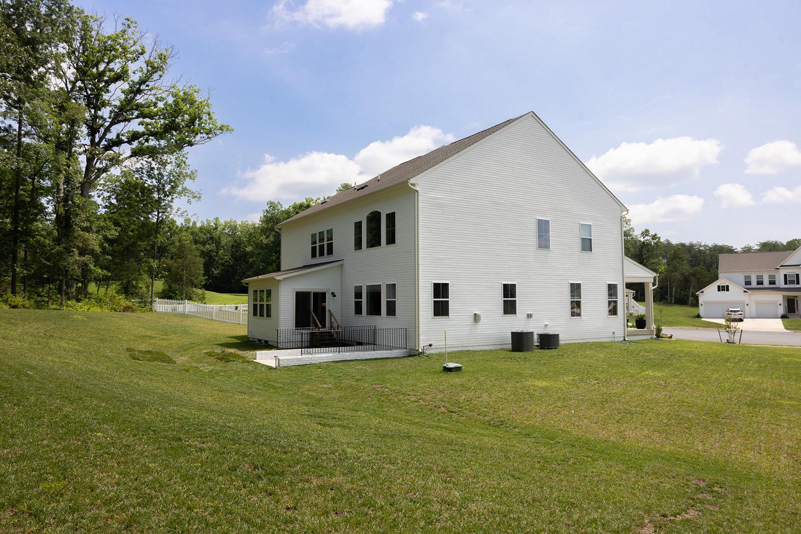 2375 HAWKSHILL DRIVE