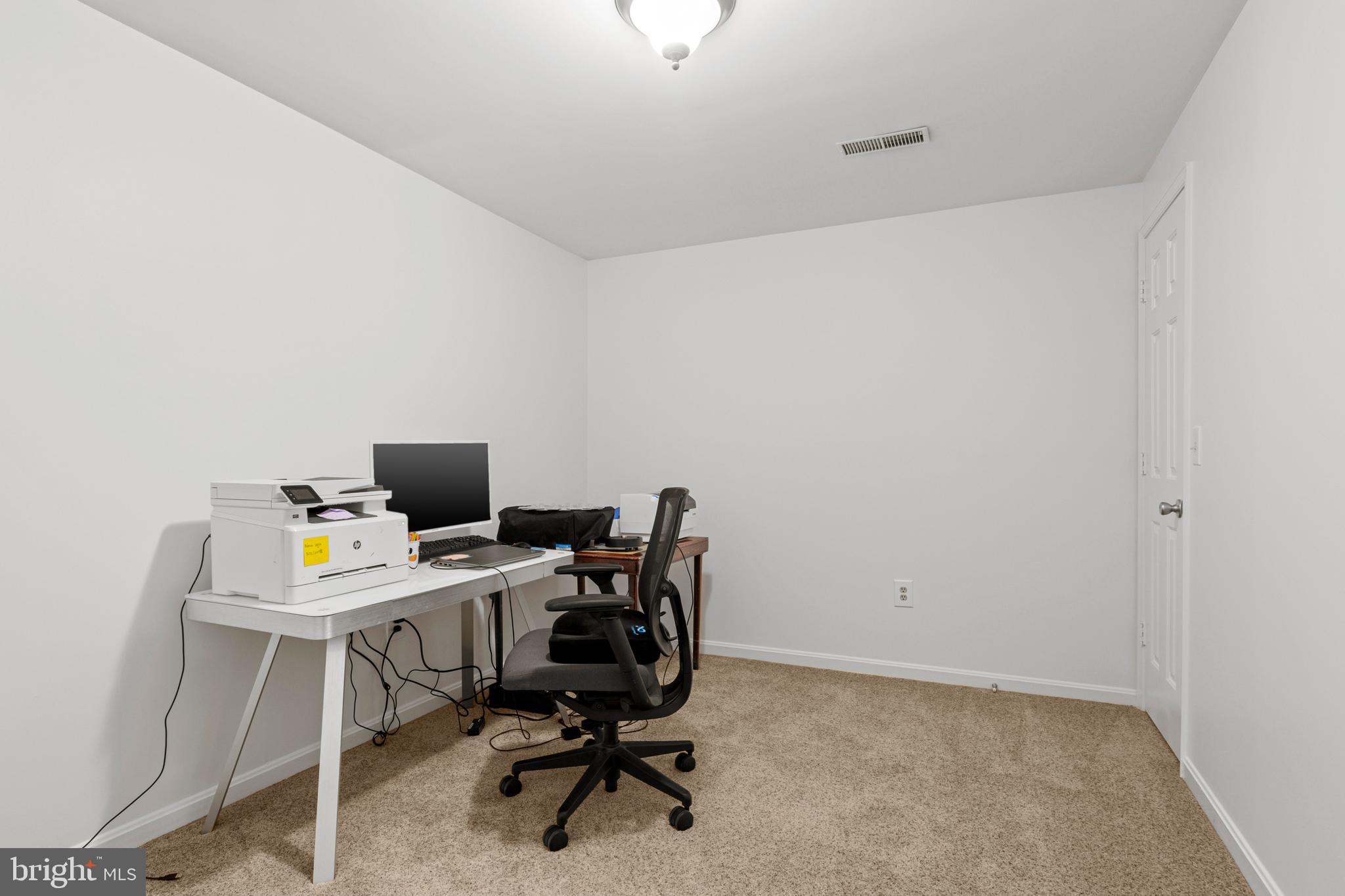 5154 CLASTON COURT