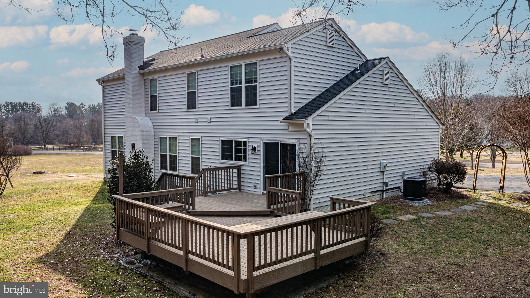 5154 CLASTON COURT