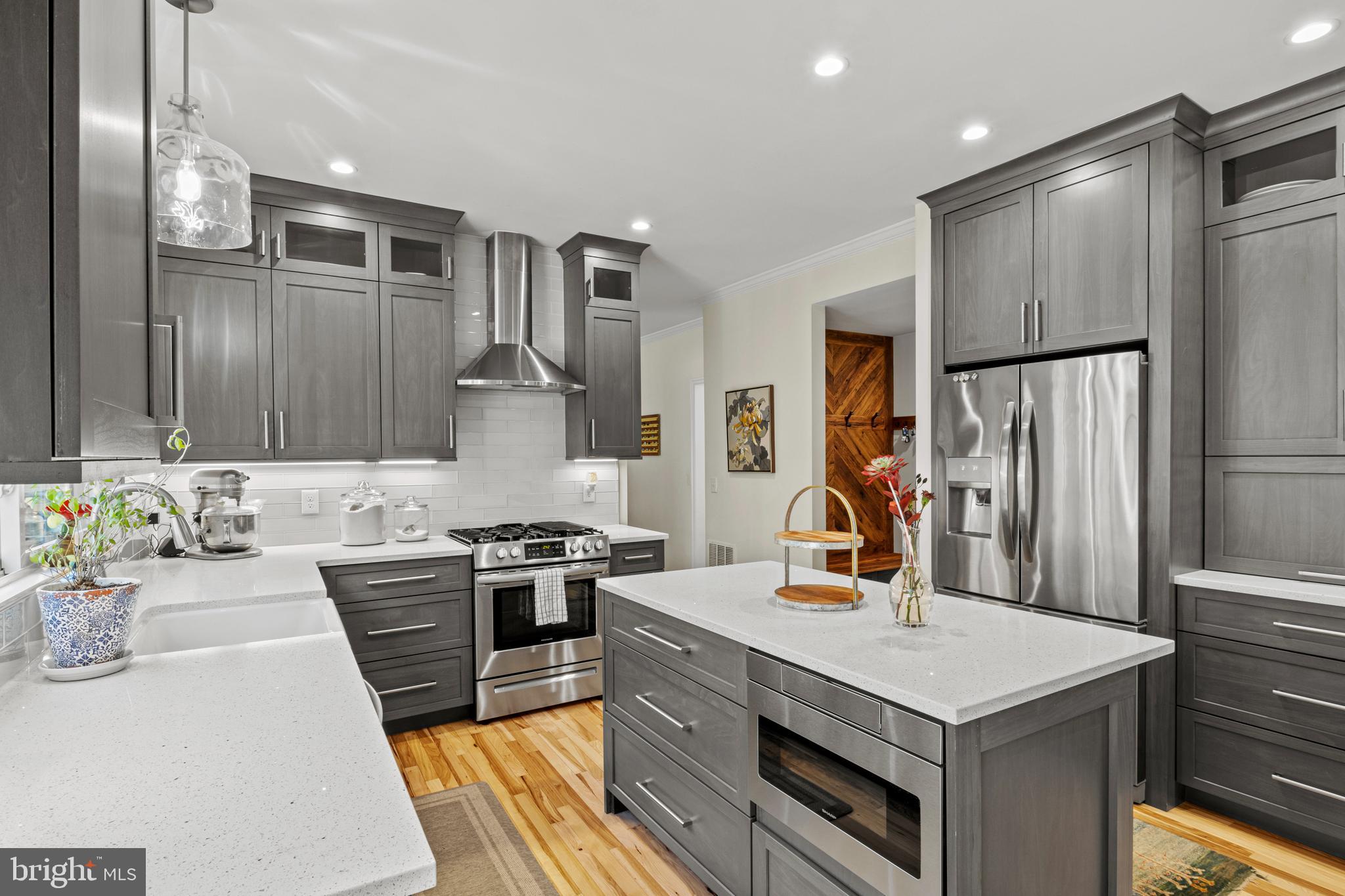 5154 CLASTON COURT