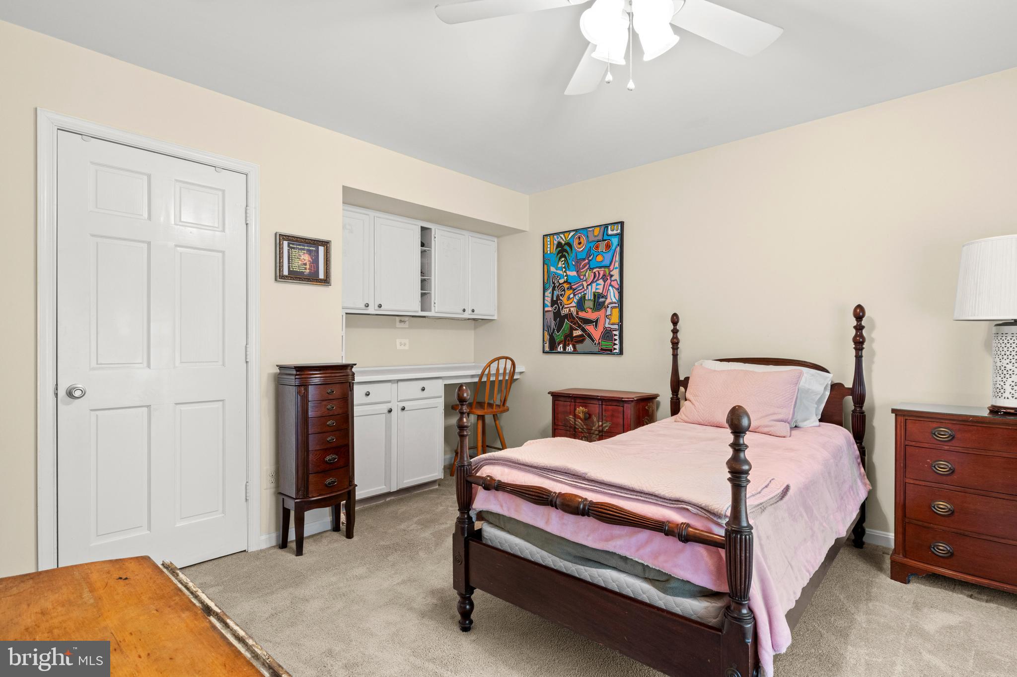 5154 CLASTON COURT