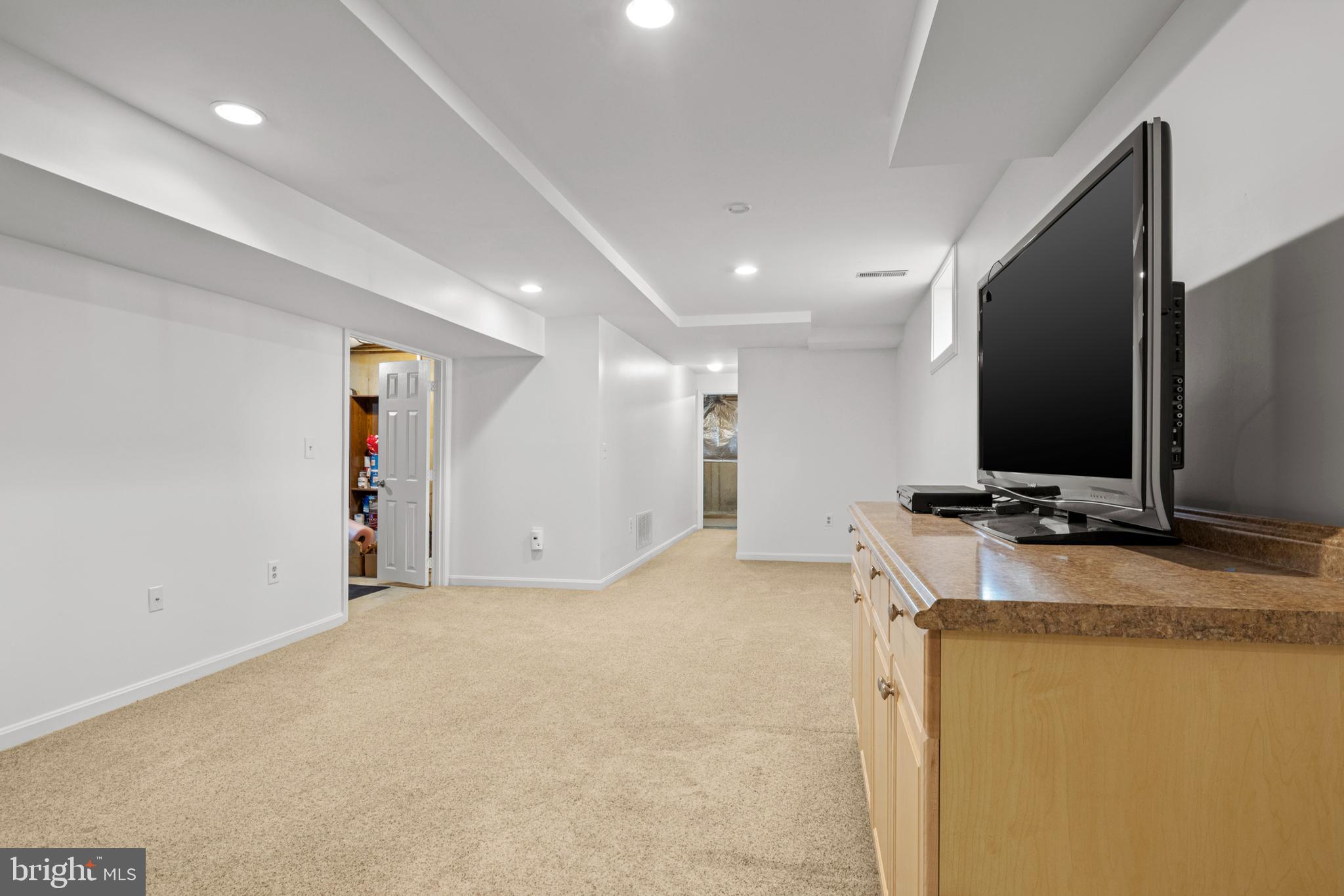 5154 CLASTON COURT