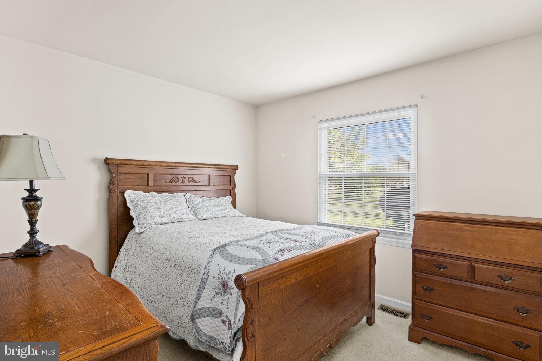 6934 MAPLEWOOD DRIVE