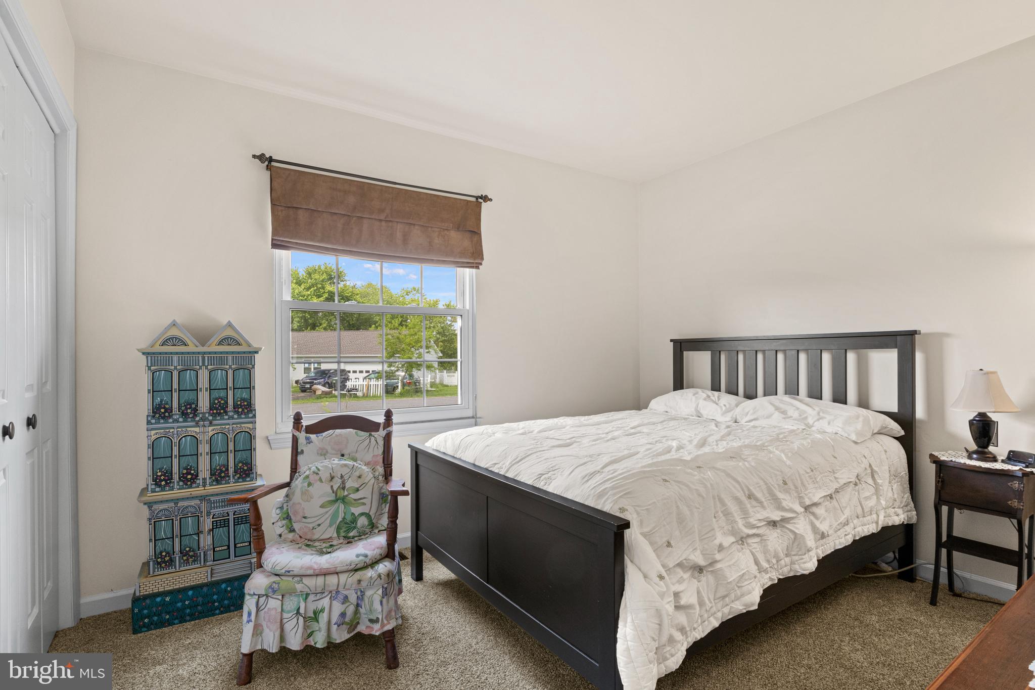 6934 MAPLEWOOD DRIVE