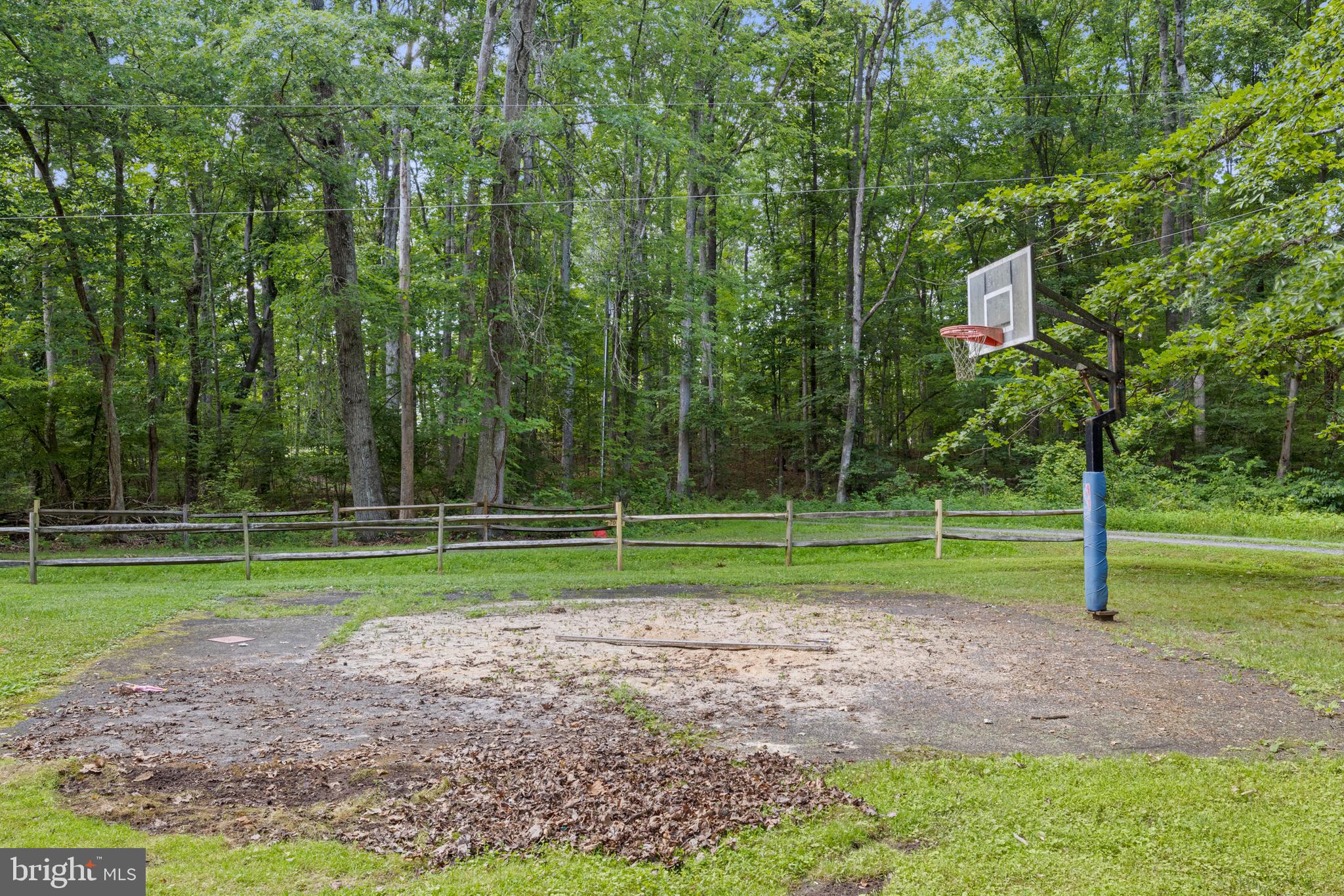 7081 KIRKWOOD LANE