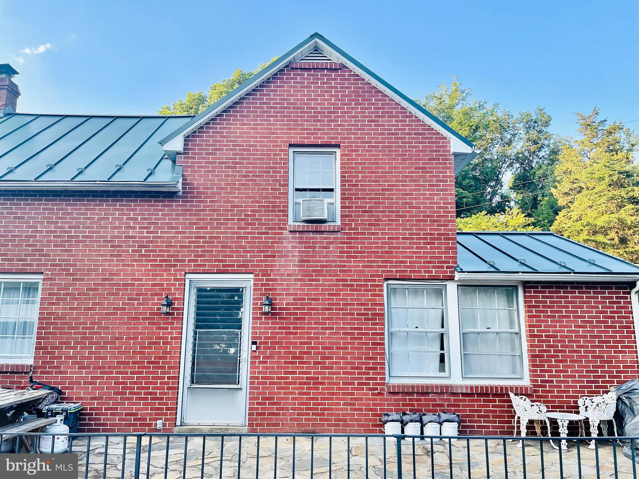 7051 OLD WATERLOO RD