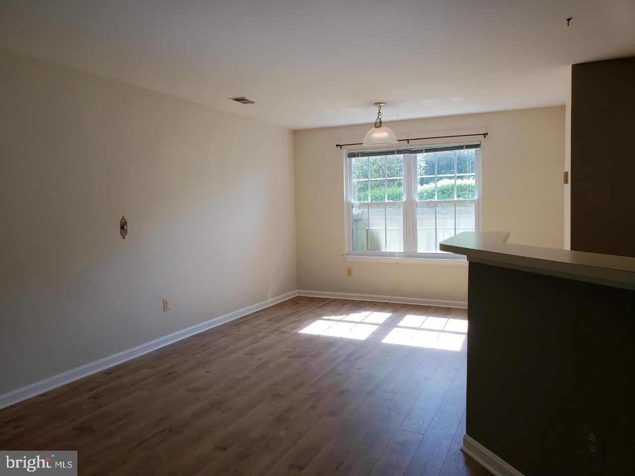 758A CEDAR CREST DR.