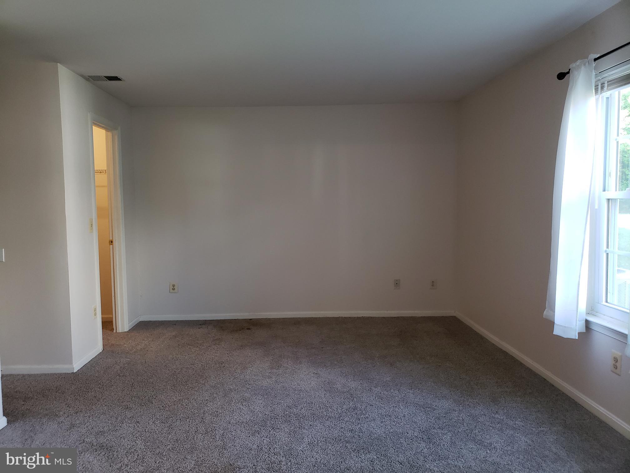 758A CEDAR CREST DR.