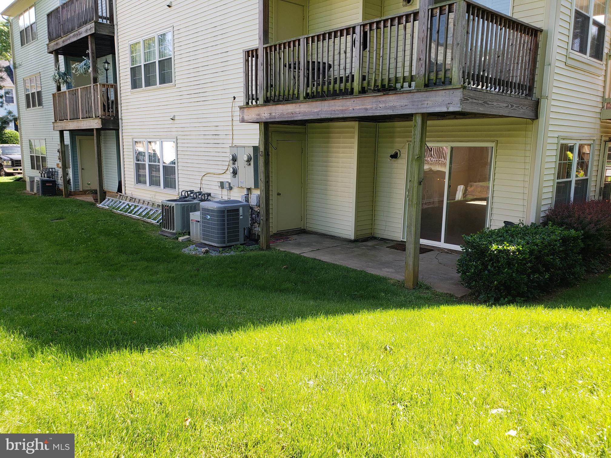 758A CEDAR CREST DR.