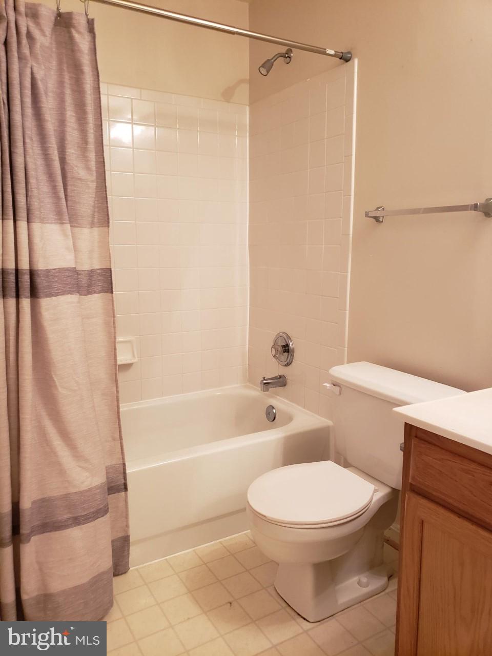 758A CEDAR CREST DR.