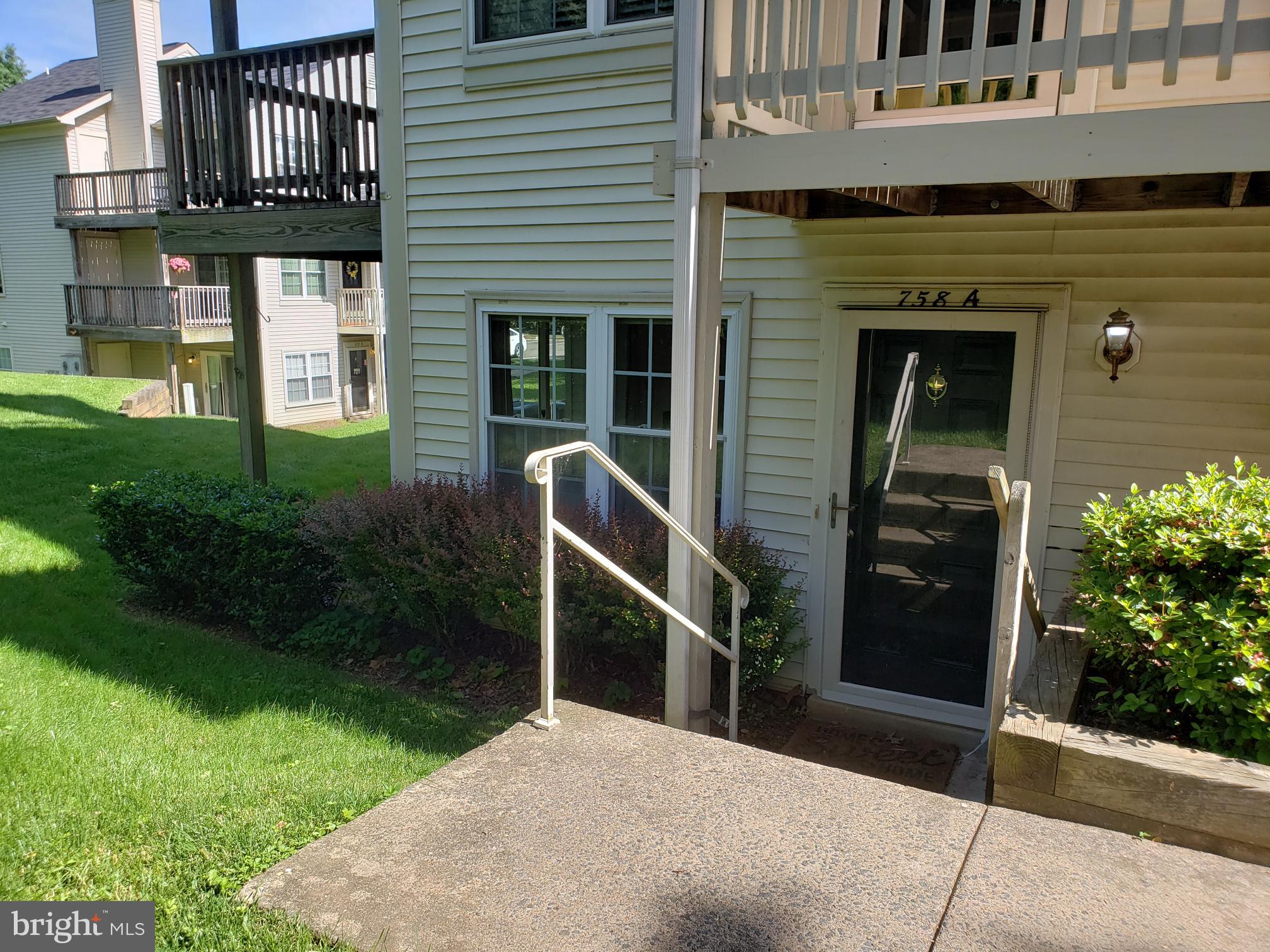758A CEDAR CREST DR.