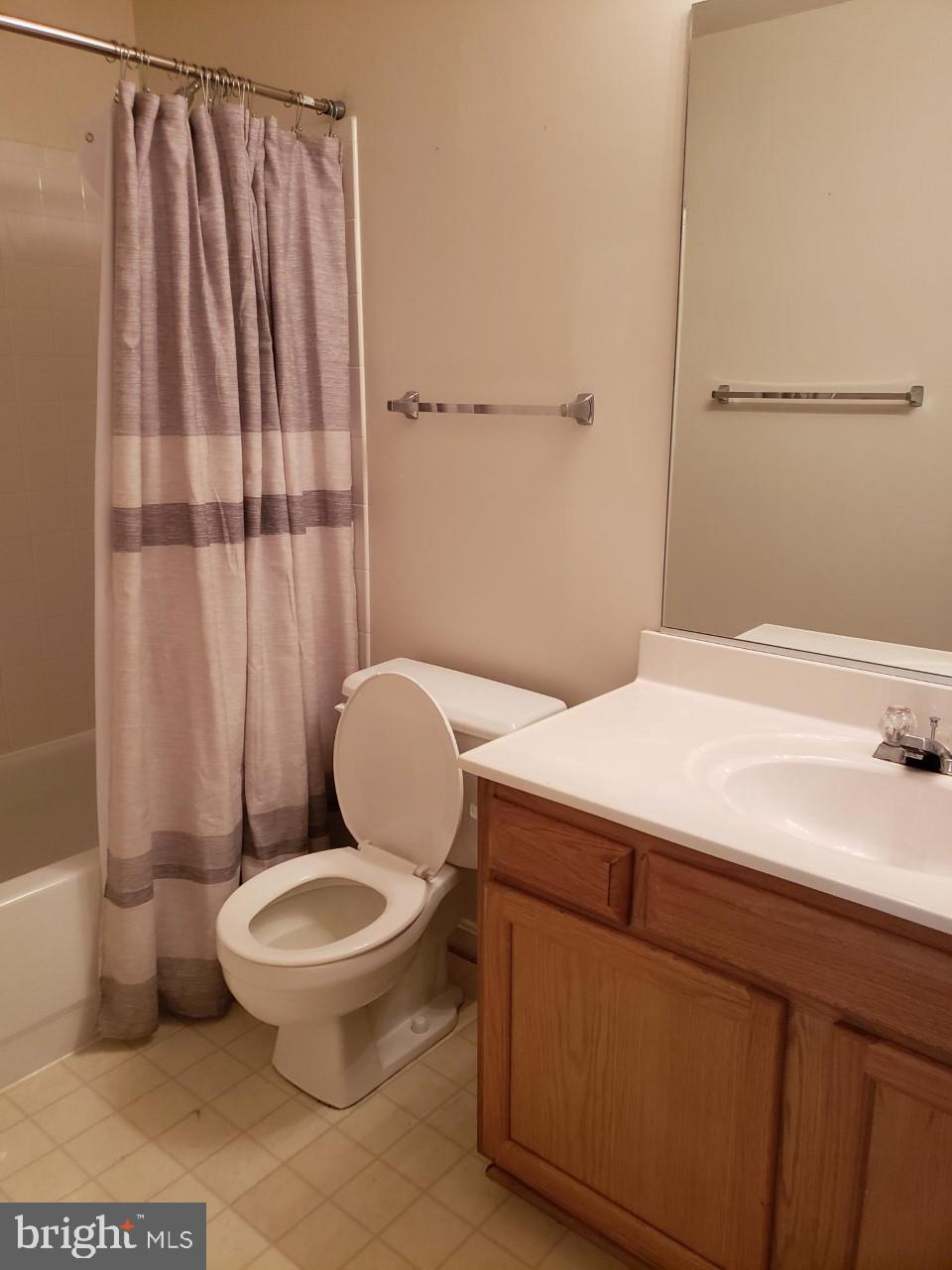 758A CEDAR CREST DR.