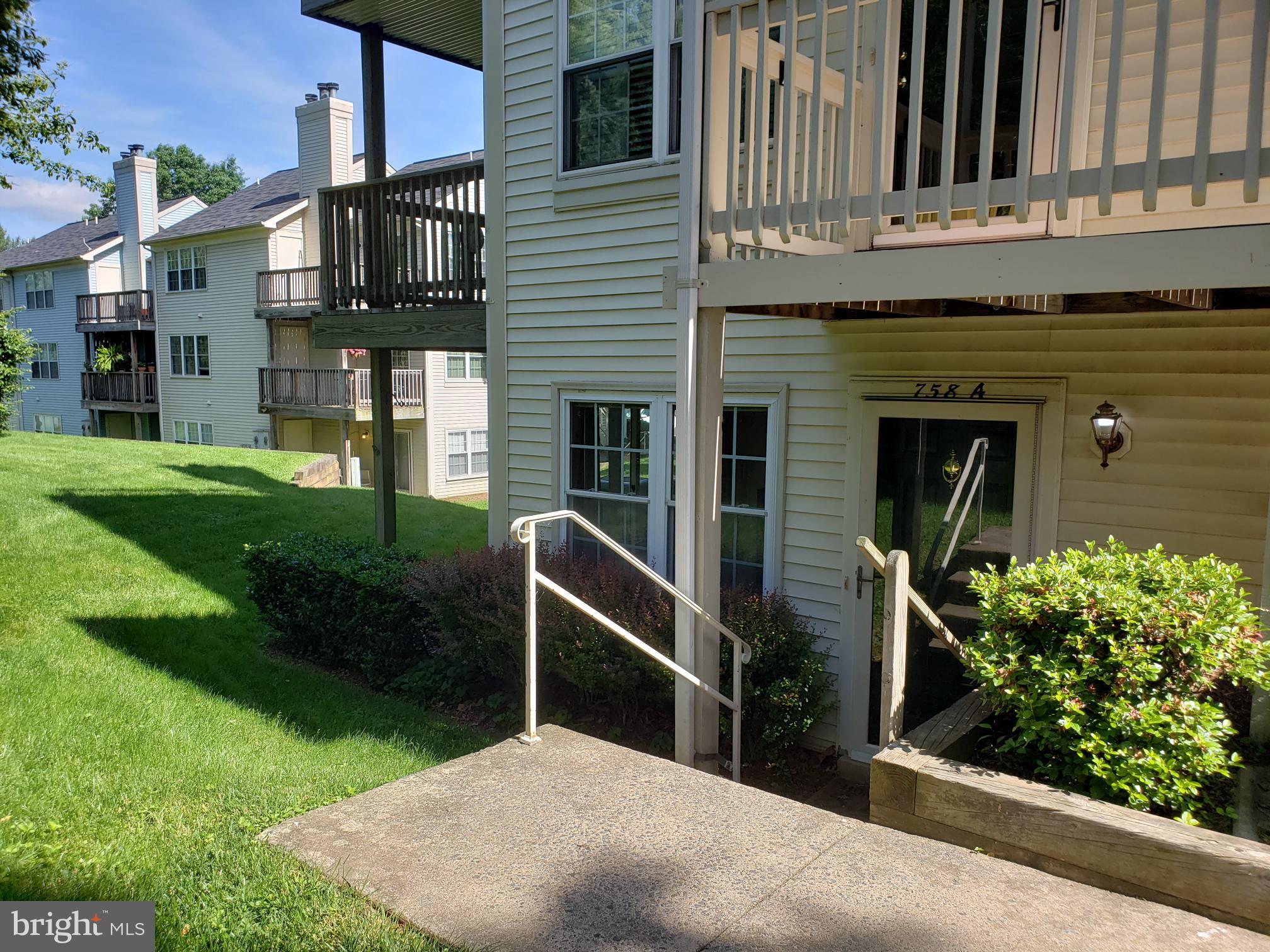 758A CEDAR CREST DR.