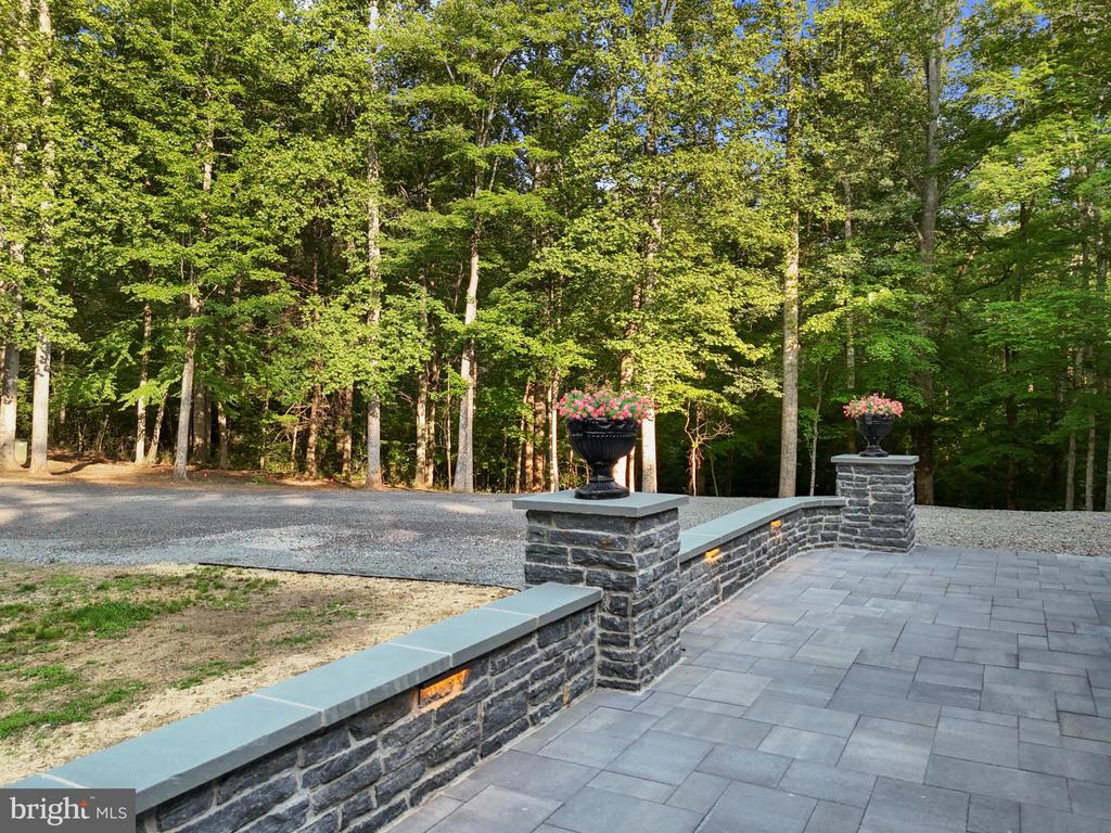 7006 TAPPS FORD ROAD