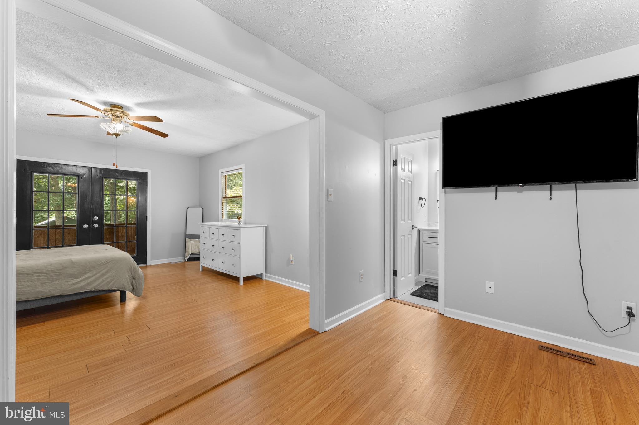 9134 GREEN ROAD