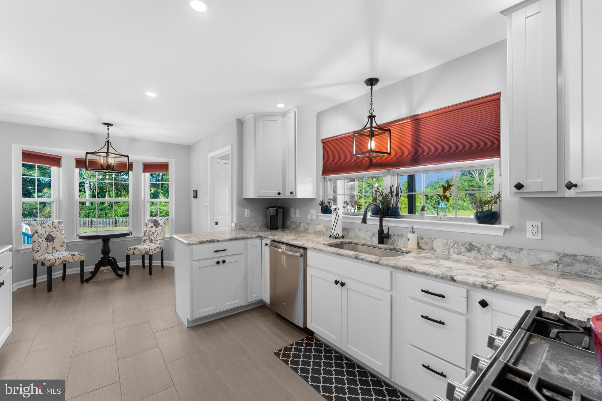 7292 STARLING DRIVE