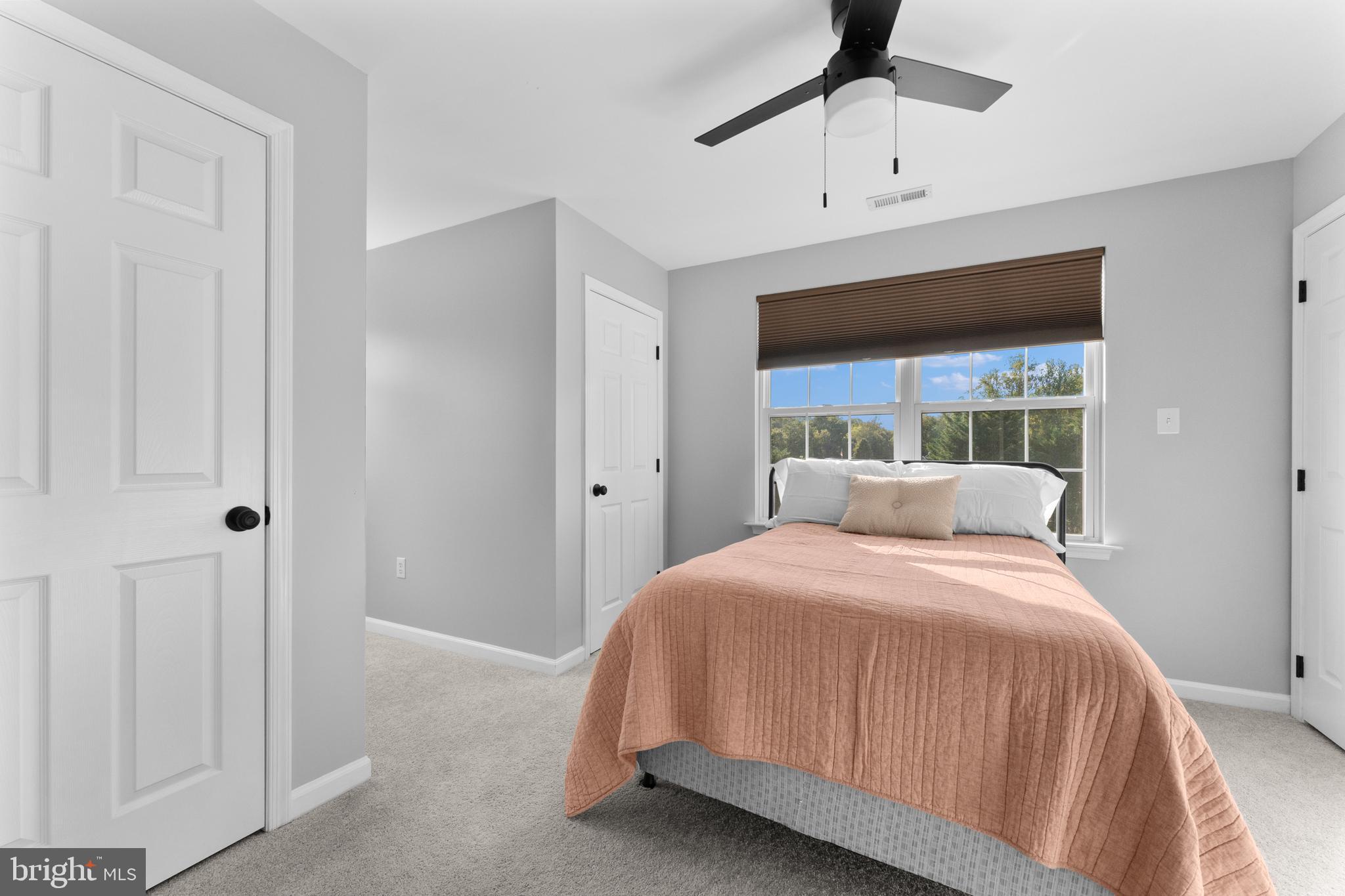 7292 STARLING DRIVE