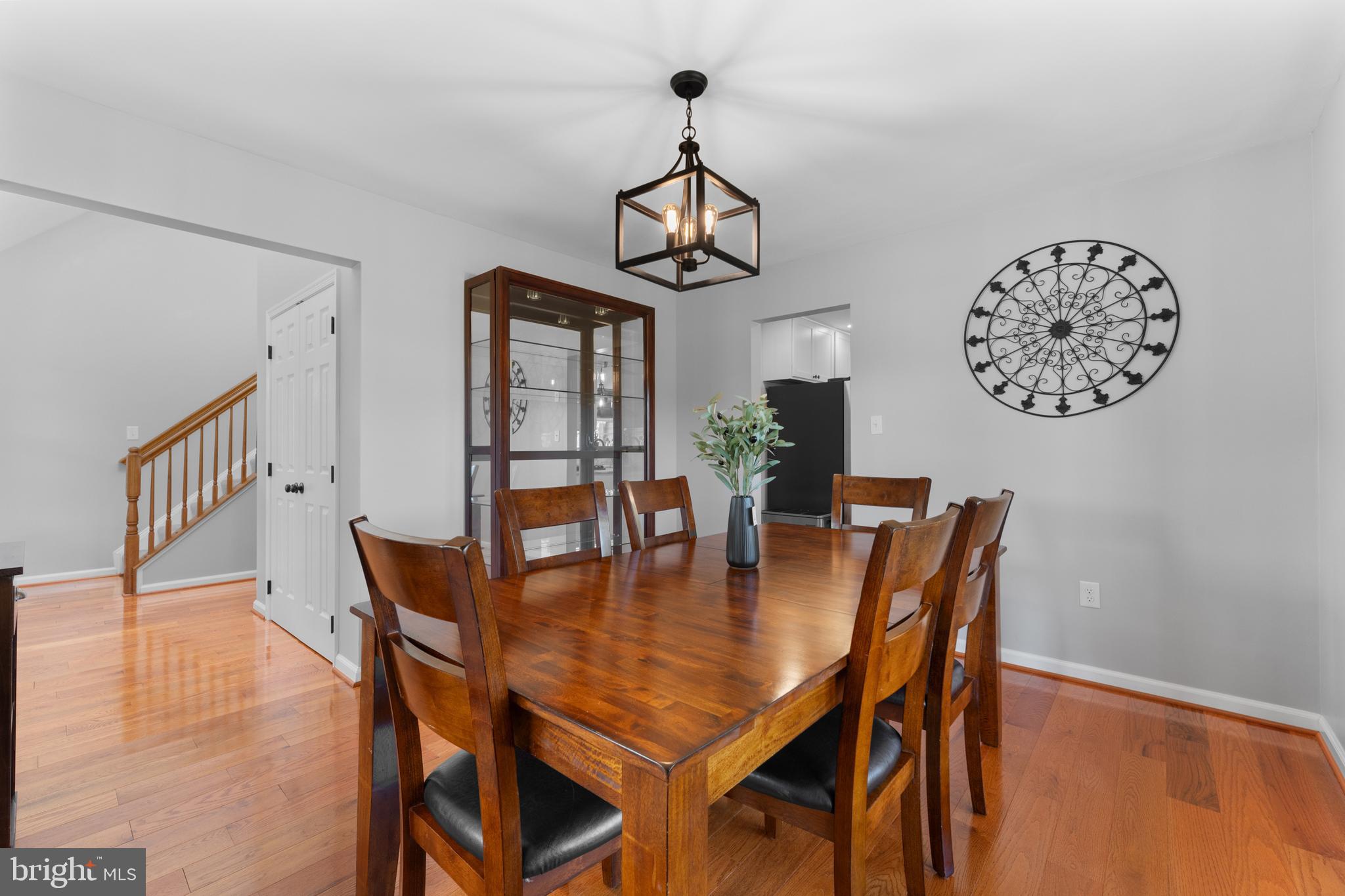 7292 STARLING DRIVE