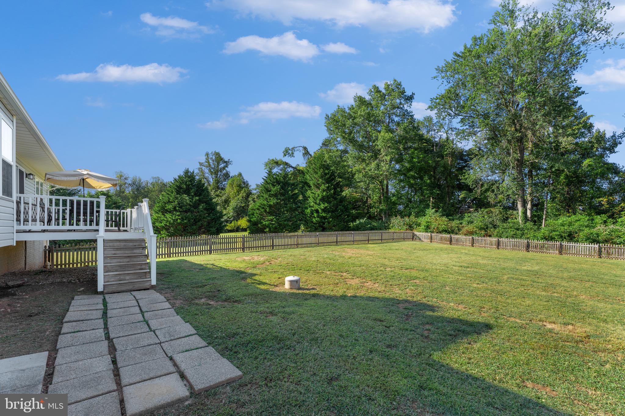 7292 STARLING DRIVE