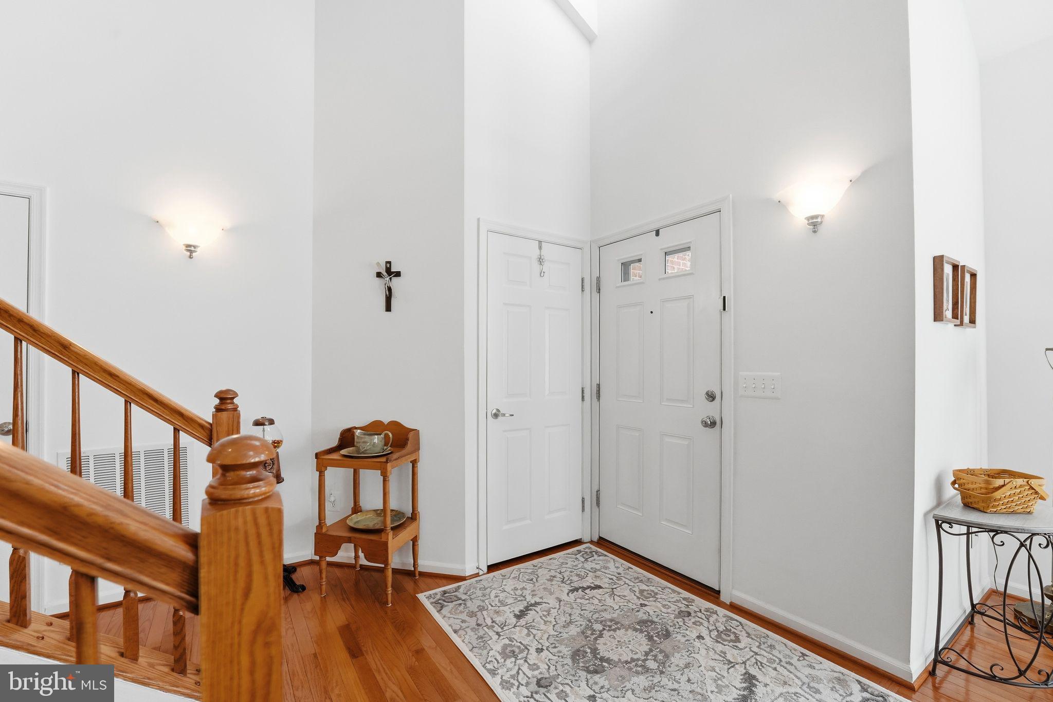 156 TOPAZ COURT