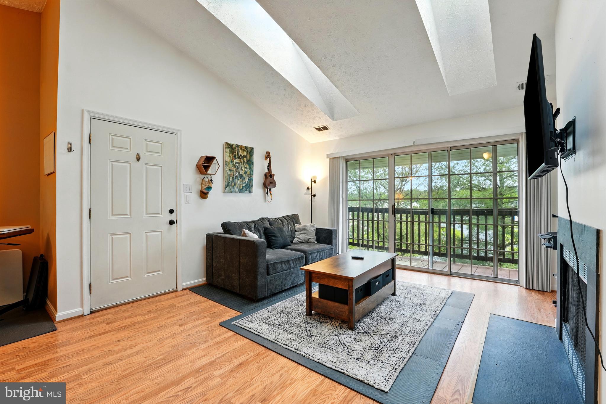 113 TIMBERLAKE TERRACE 12