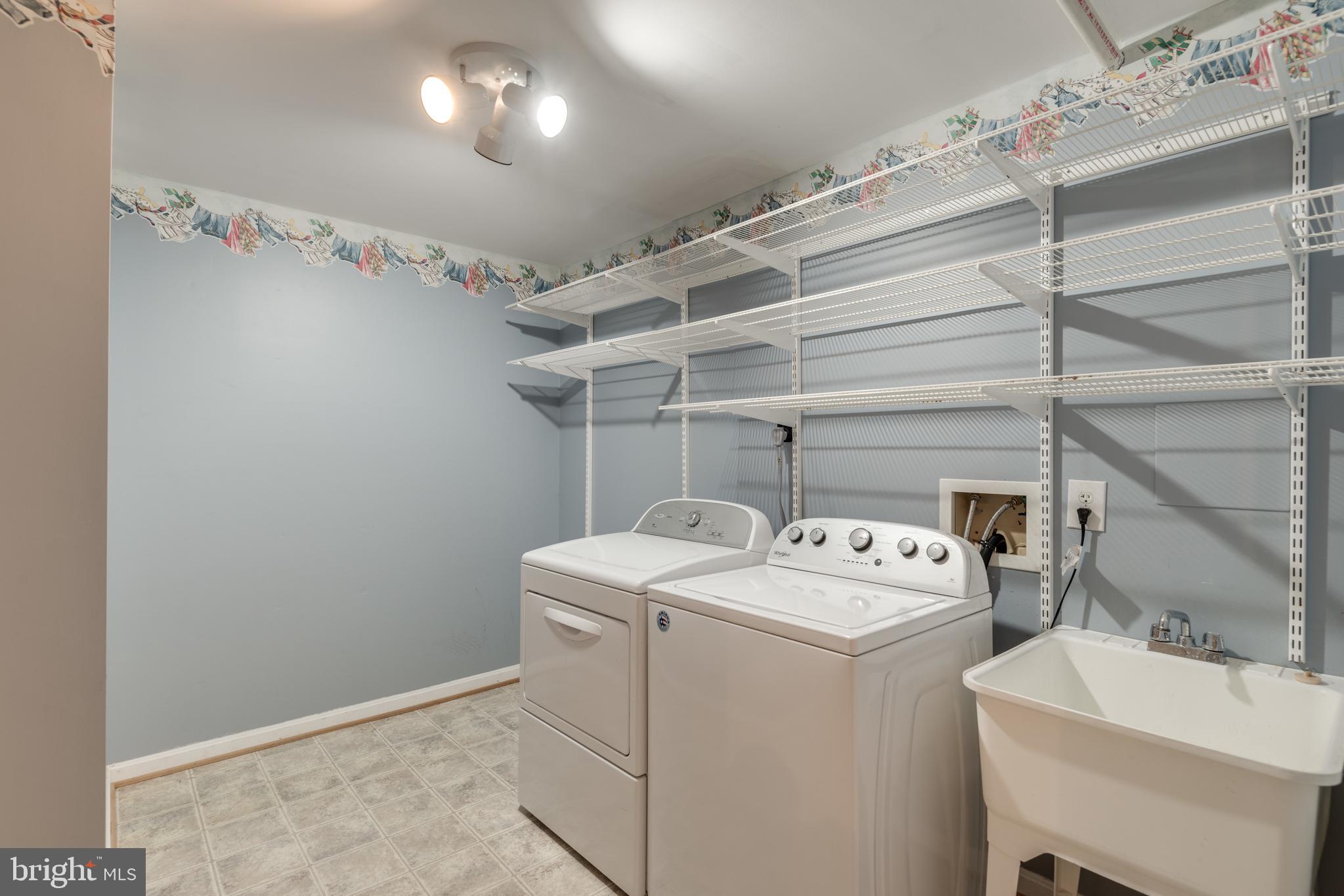 5189 GLEN MEADOW DRIVE