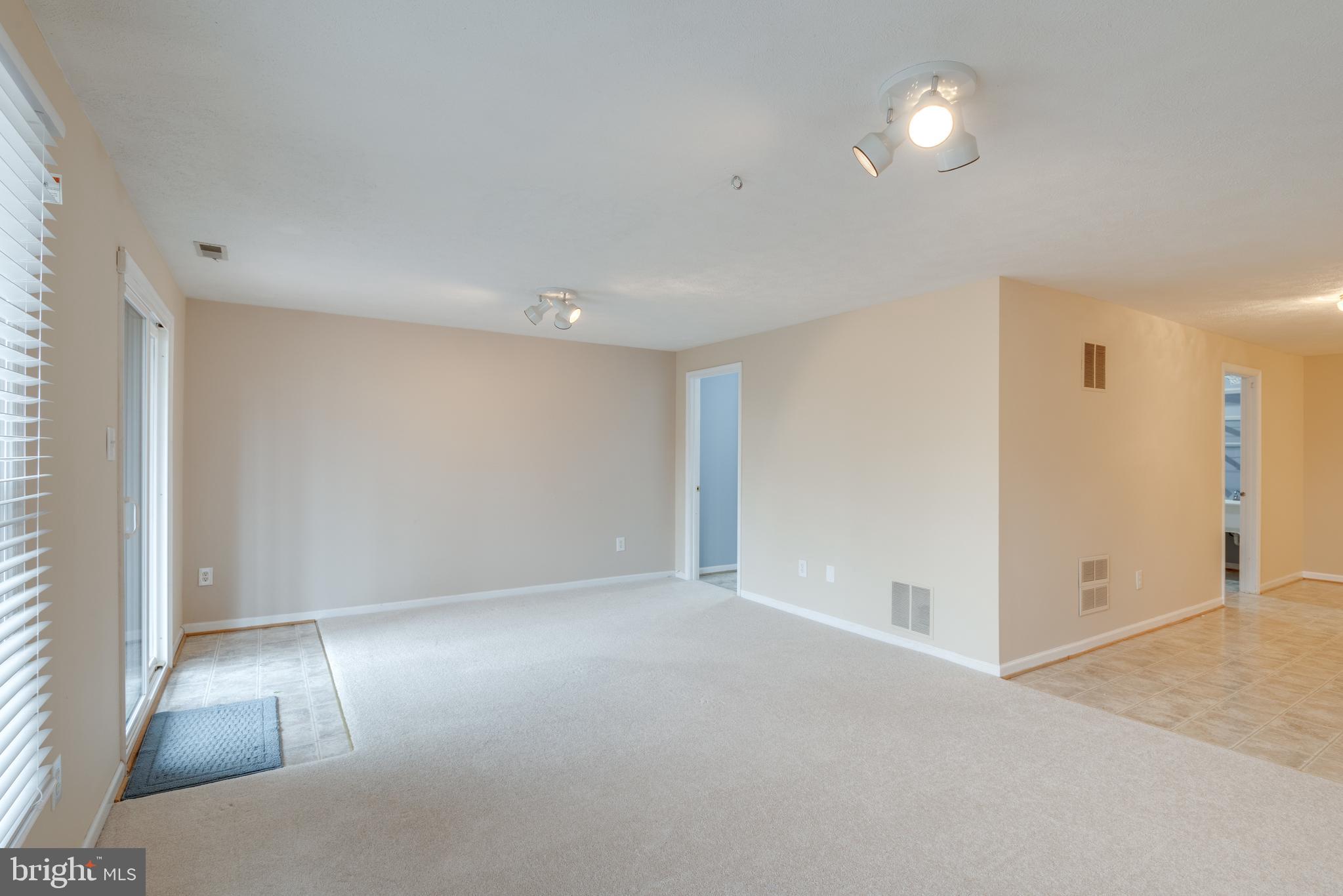 5189 GLEN MEADOW DRIVE