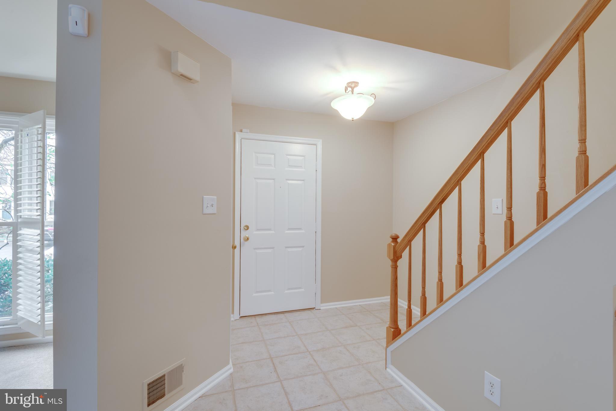 5189 GLEN MEADOW DRIVE