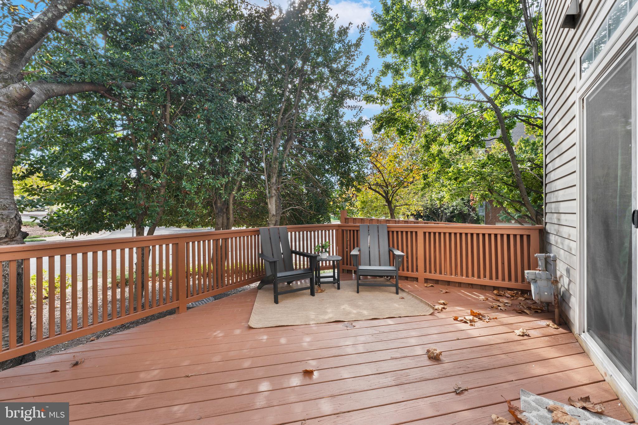4133 GROVER GLEN COURT