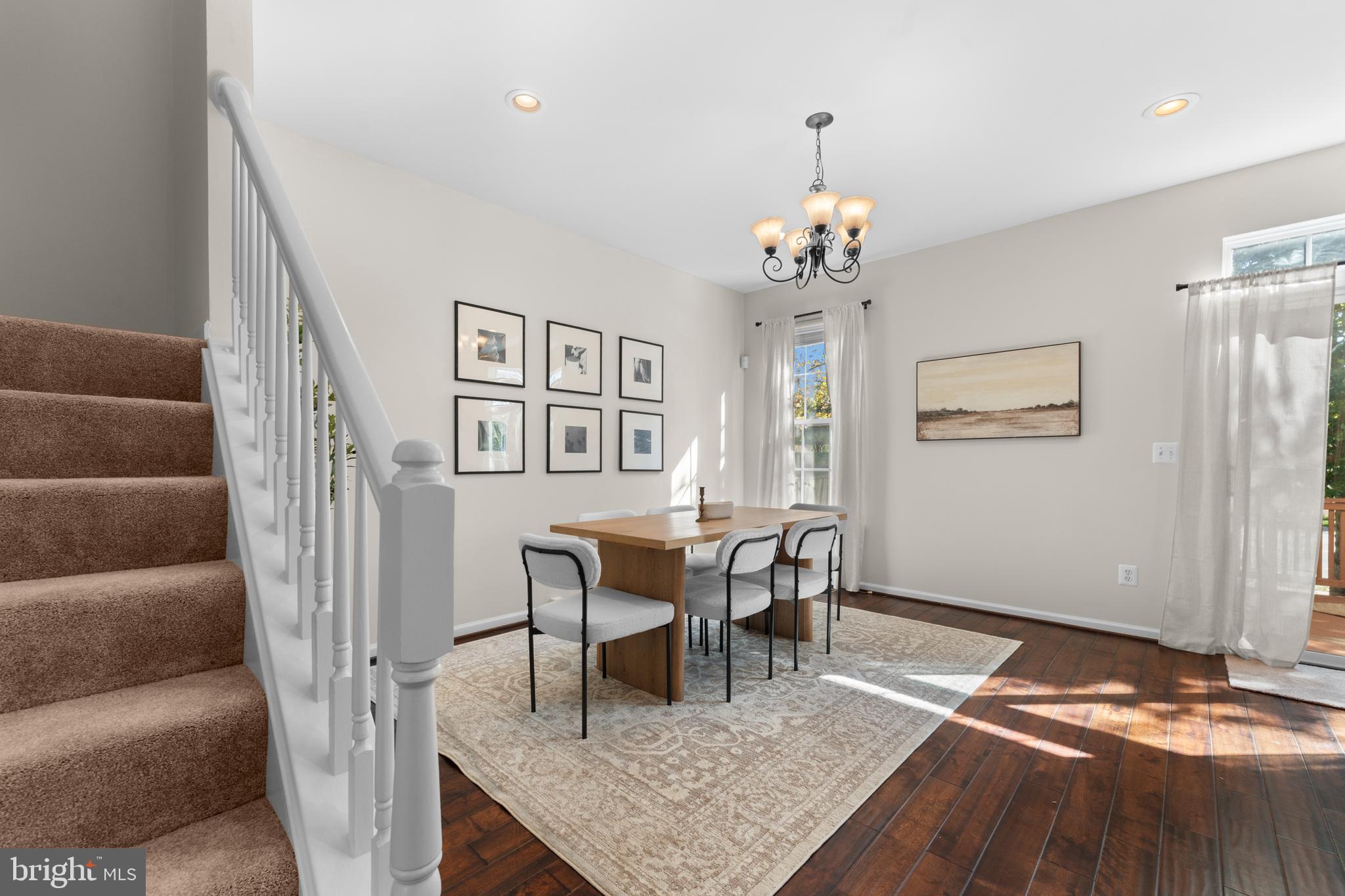 4133 GROVER GLEN COURT