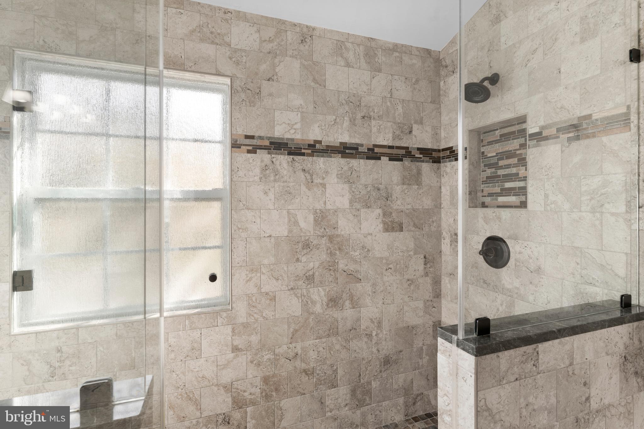 4133 GROVER GLEN COURT