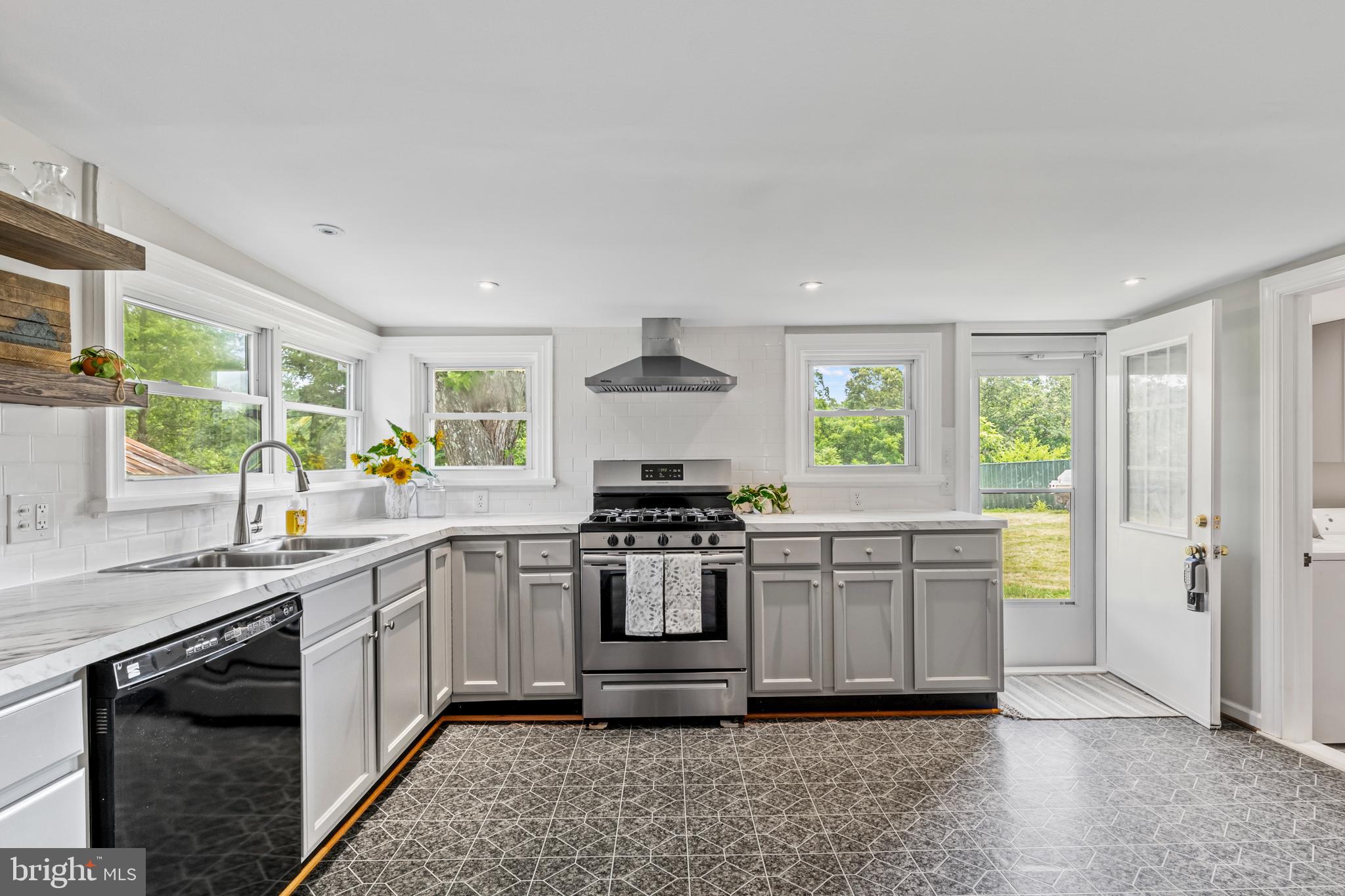 38 COOP ROAD