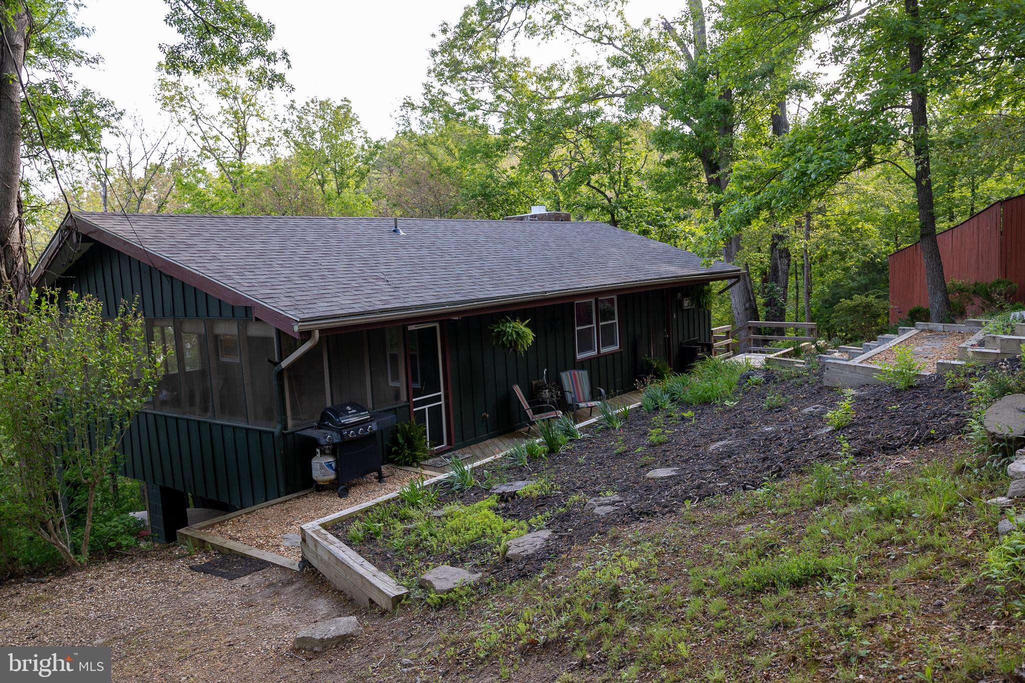187 MOUNTAIN VIEW DRIVE