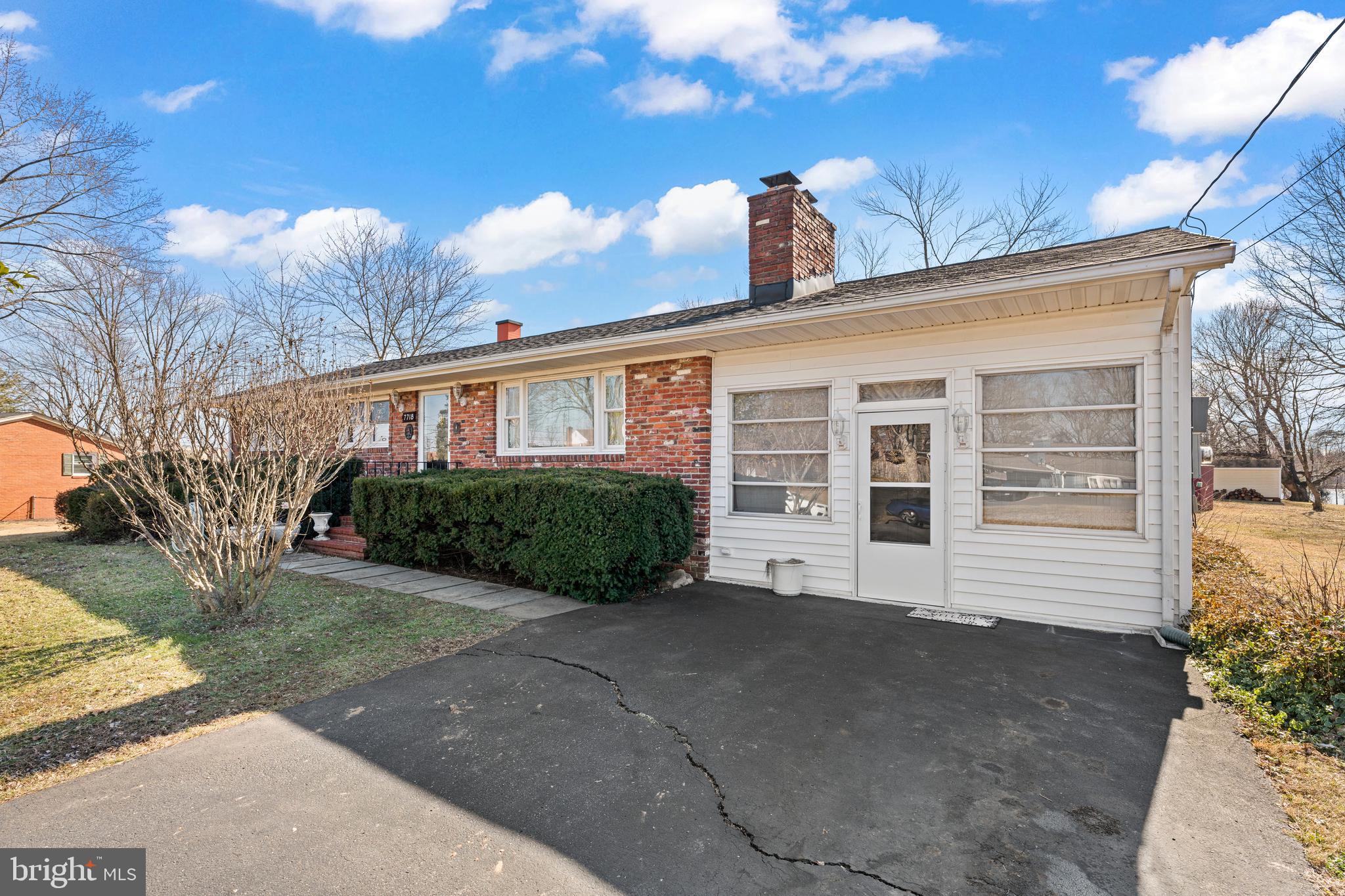 7718 HURON DRIVE