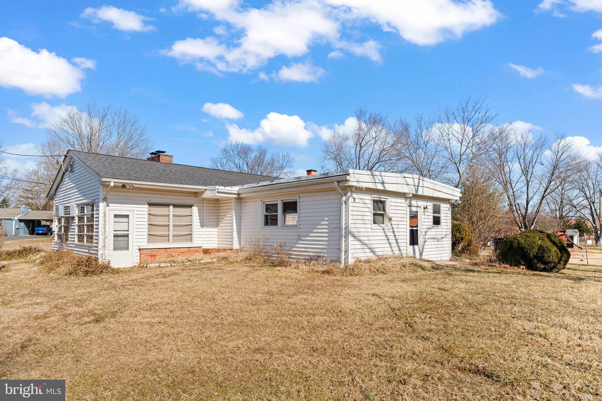 7718 HURON DRIVE