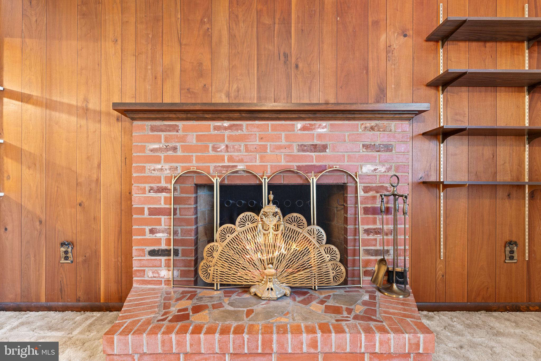 7718 HURON DRIVE