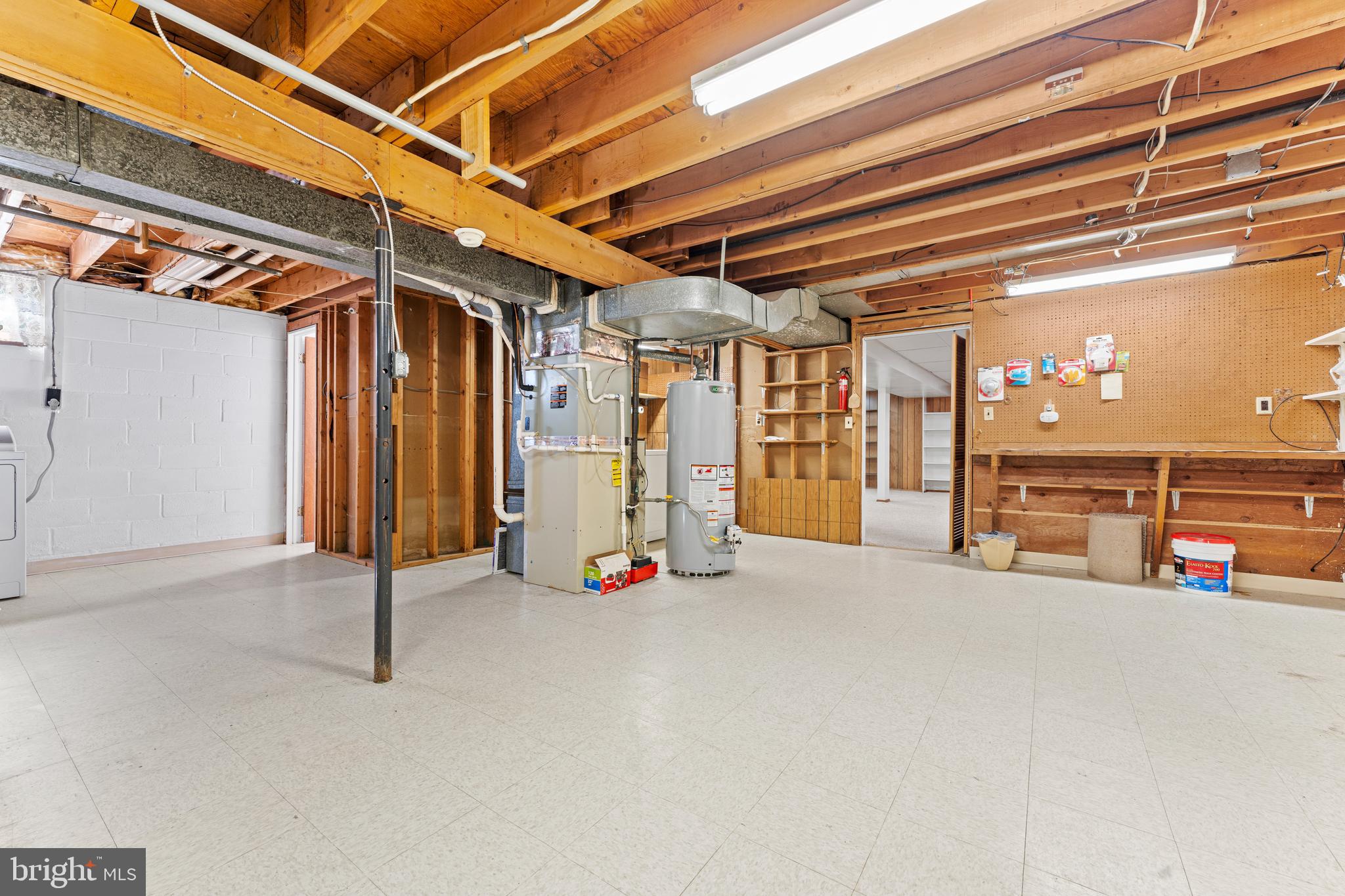 7718 HURON DRIVE