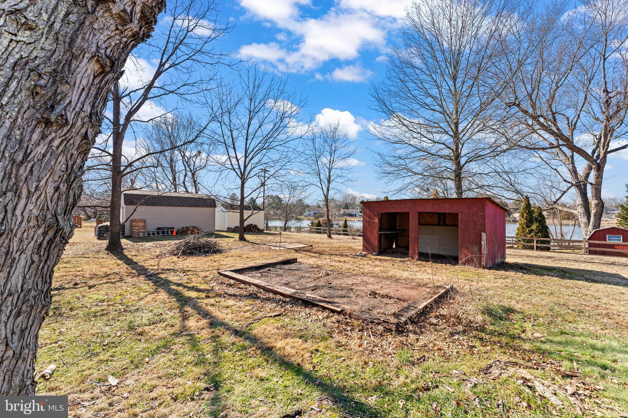 7718 HURON DRIVE