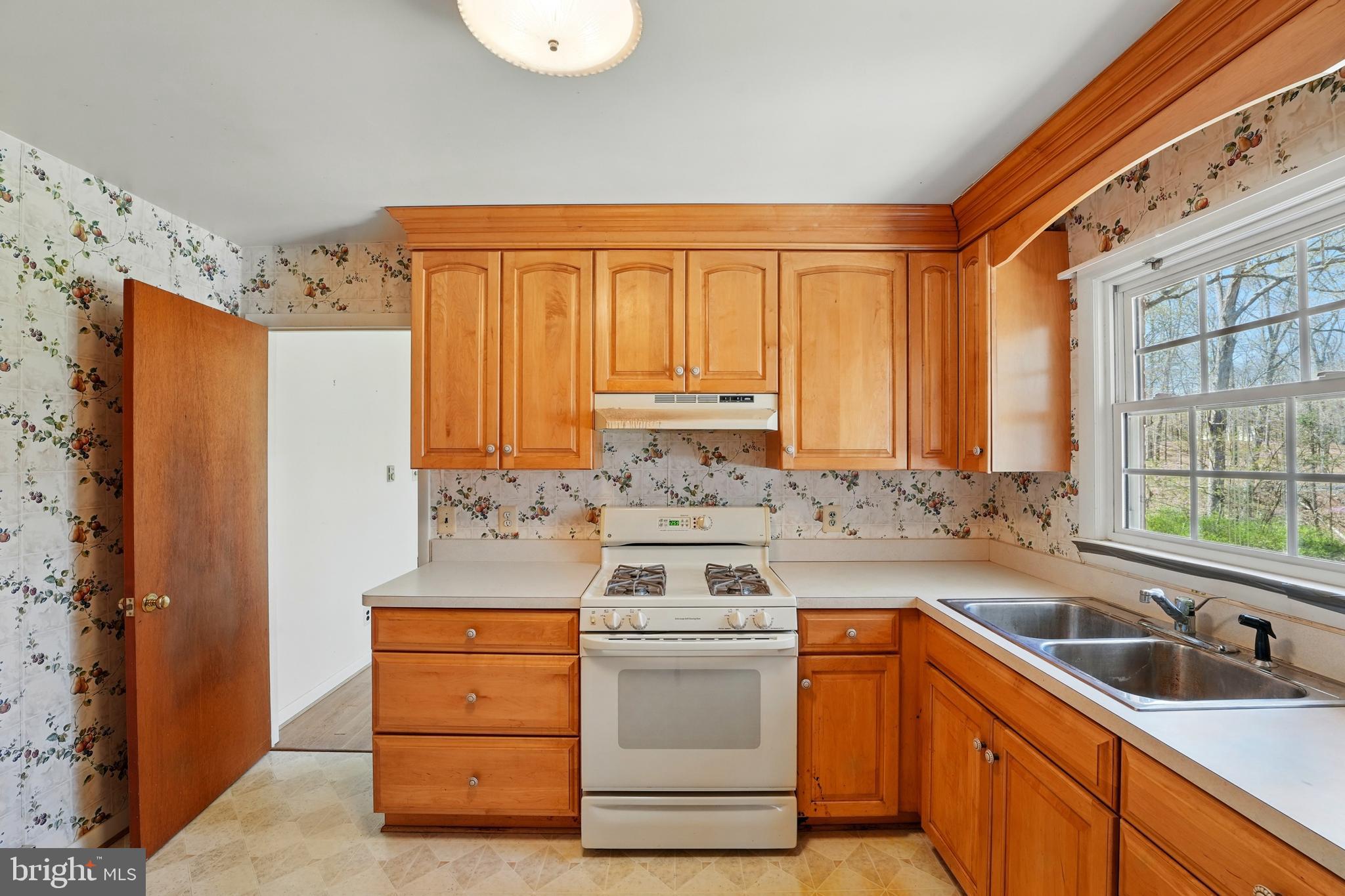 12604 NOKESVILLE ROAD