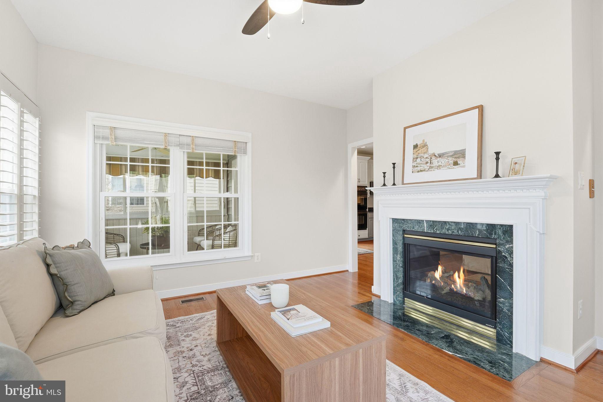 13141 TRIPLE CROWN LOOP