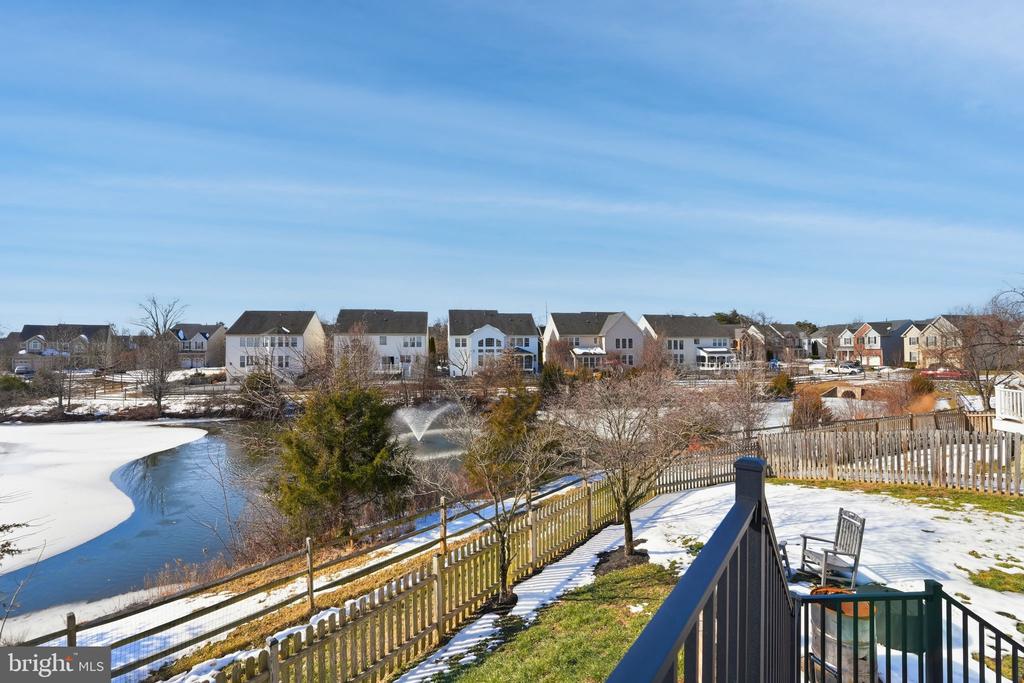 8798 DANCER COURT