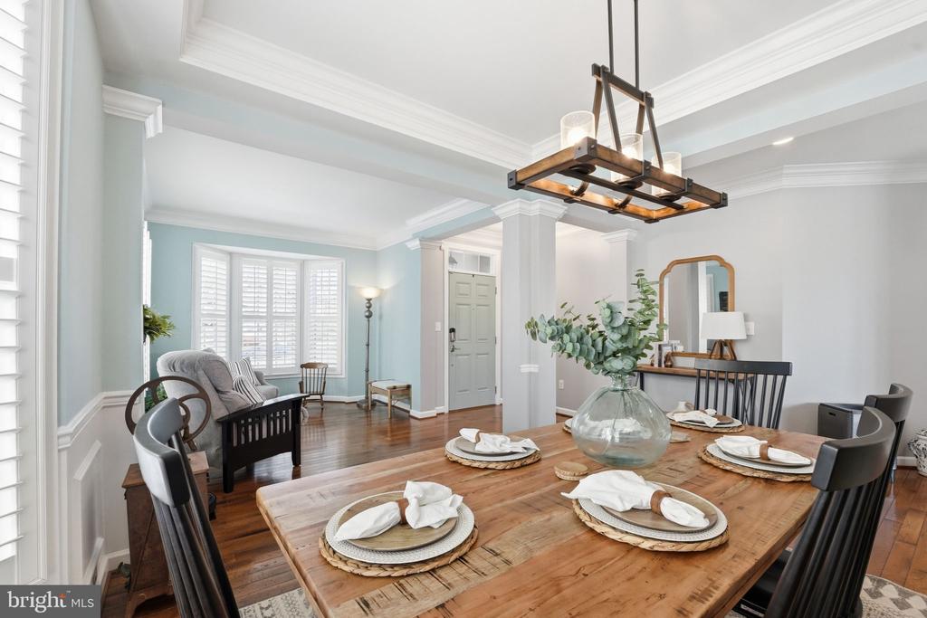 8798 DANCER COURT