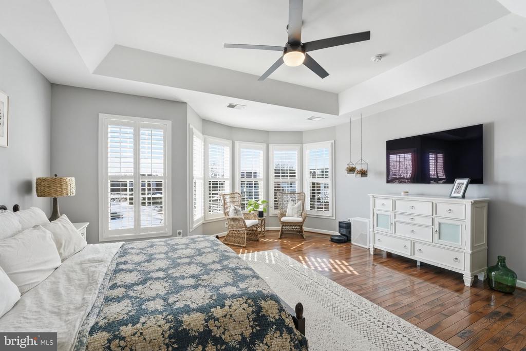 8798 DANCER COURT