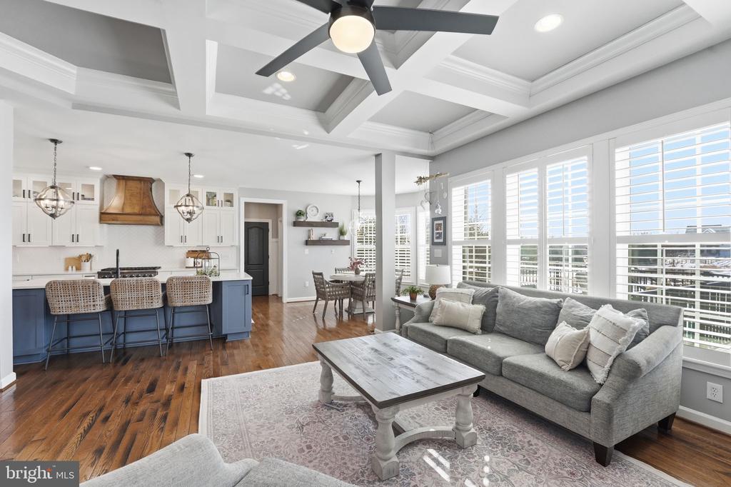 8798 DANCER COURT